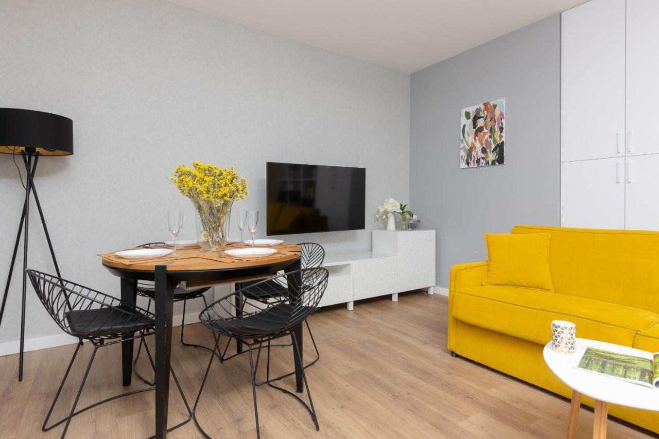 Warsaw Mokotow Apartment With 2 Bedrooms By Noclegi Renters Esterno foto