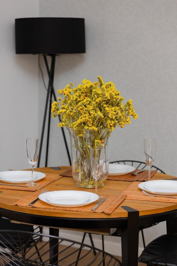 Warsaw Mokotow Apartment With 2 Bedrooms By Noclegi Renters Esterno foto